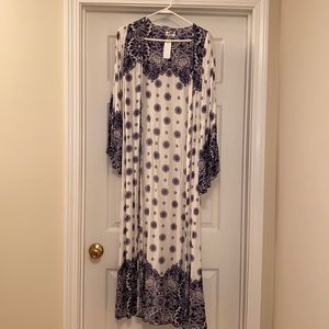 Blue and white kimono